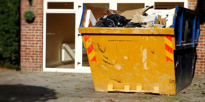 Reasons to Rent Construction Dumpsters for Your Renovation Project